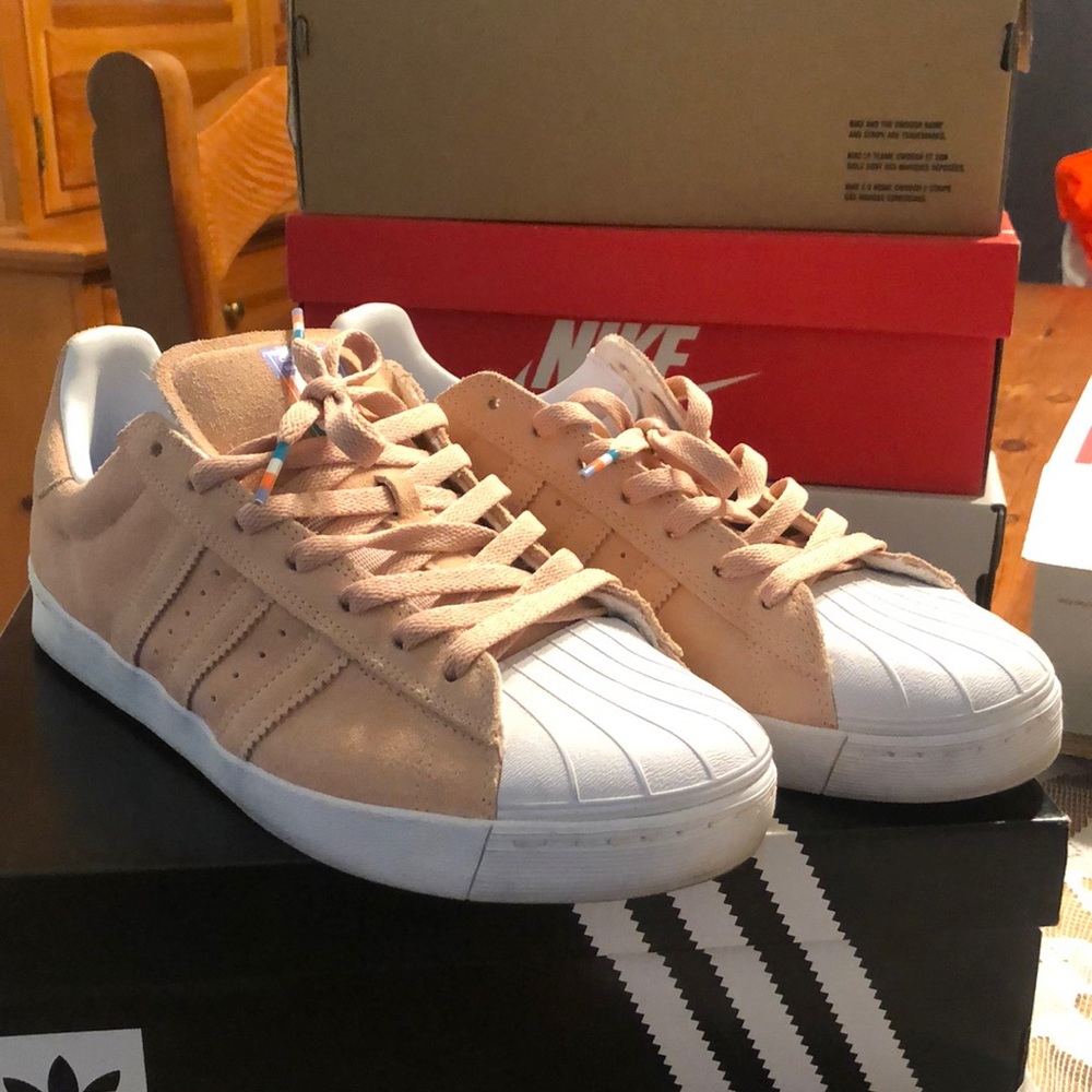 Size 10.5 adidas superstar